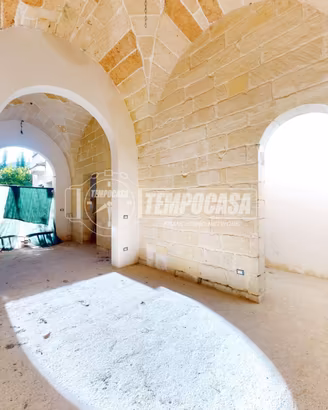 CAVALLINO: CASA INDIPENDENTE CON VOLTE A STELLA DA