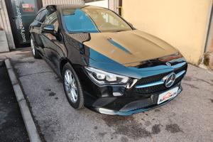 MERCEDES-BENZ CLA 180 Shooting Brake Premium PRE