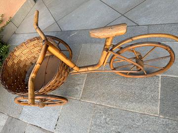 Cesto triciclo bambù