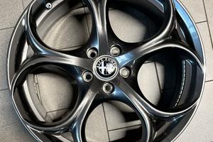 Cerchi lega ORIGIANLI GIULIA VELOCE 19 - demontè