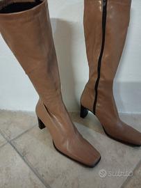 Stivali donna in pelle