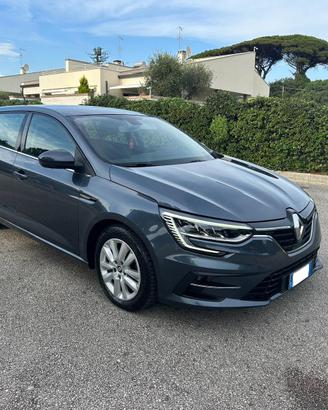 RENAULT MEGANE 1.5 DIESEL 2023 COME NUOVA