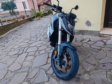 Honda Hornet 750 - 2024