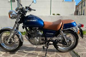 Suzuki TU 250 - 2003