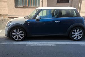 Mini Cooper 2000 €