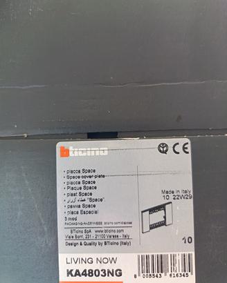 placca interruttori 503