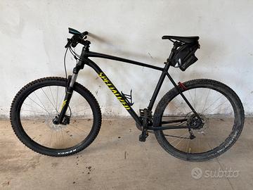 Specialized rockhopper XXL 29”