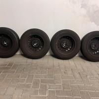 Cerchi con pneumatici estivi Continental