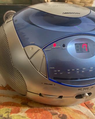Radio fm/am con lettore cd Medion