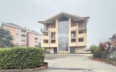 TRILOCALE IN RECENTE COSTRUZIONE CON GIARDINO, VIA