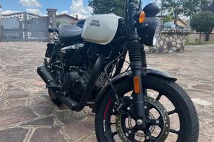Royal Enfield HNTR 350 - 2023