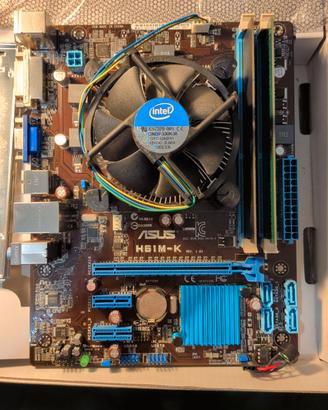 Scheda madre + processore Intel + 4GB Ram