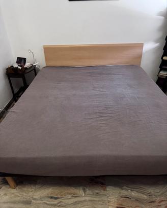Letto matrimoniale