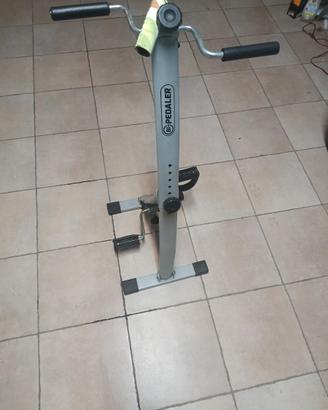 Pedaliera riabilitazione per anziani