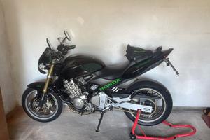 Venesi Honda hornet 2006