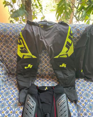 Abbigliamento tecnico enduro/cross