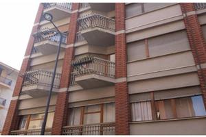 Attico / Mansarda di 40 m² con 2 locali a Asti
