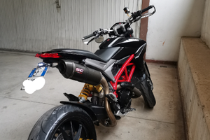 Ducati Hypermotard 821