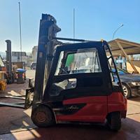 Carrello elevatore elettrico 3000kg marca Linde