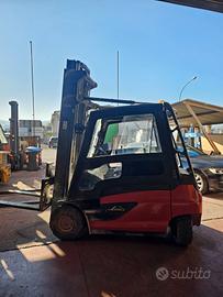 Carrello elevatore elettrico 3000kg marca Linde