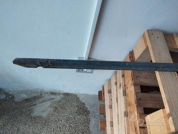 pali in ferro 