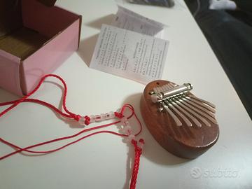 Mini Kalimba 8 tasti – strumento musicale tascabil