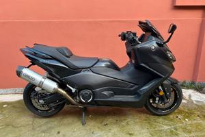 YAMAHA TMAX 560 SWORD GREY
