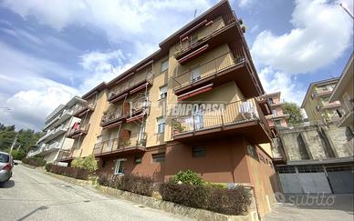 QUADRILOCALE CON DOPPIO BOX AUTO A BIELLA!