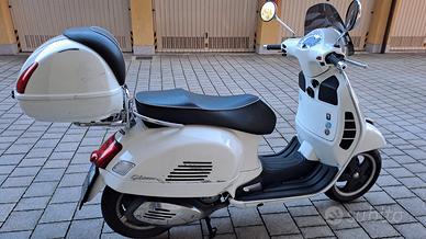 Piaggio vespa 300
