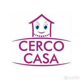 Casa arredata con posto auto