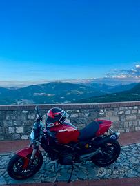 Ducati monster