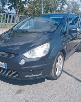 Ford S-Max 2.0 TDCi 140CV Titanium