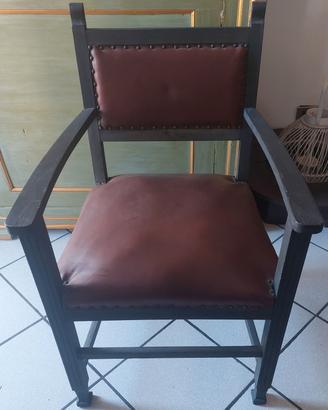 Poltrona in pelle rossa 