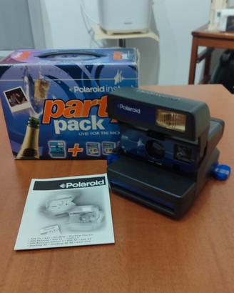 polaroid instant party pack 636