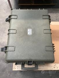 Scatole contenitori militari