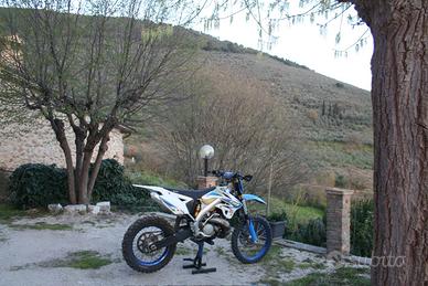 Tm en 250