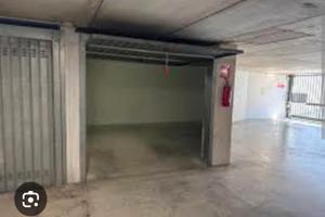 Posto moto in garage