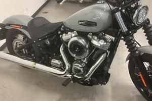 Harley Davidson Softail Street Bob 117