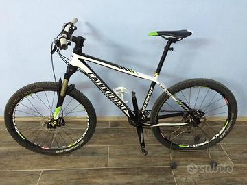 Bicicletta MTB Cannondale Carbonio