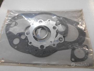 SERIE GUARNIZIONI SUZUKI 500 TITAN 2C