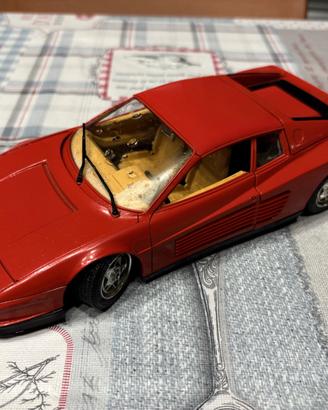 Ferrari Testarossa Burago 1/18