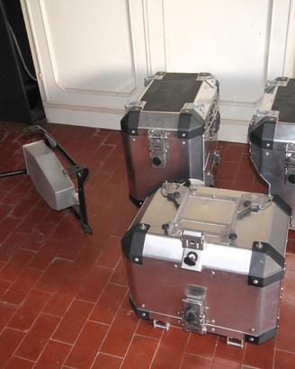 kit completo borse frenkastle per r1200gs