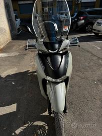 Honda sh350