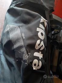 Porte calcetto trasportabili con borse