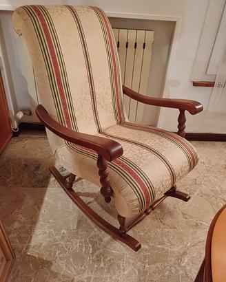 Sedia a Dondolo vintage 