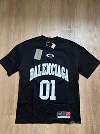T shirt balenciaga