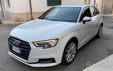 AUDI A3 1.600  110 CV