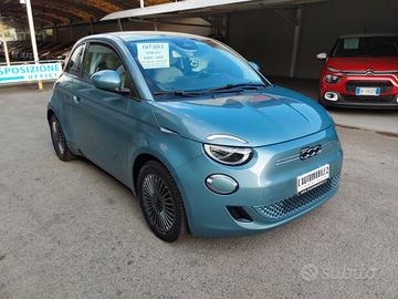 Fiat 500e 3+1 42 kWh Icon +