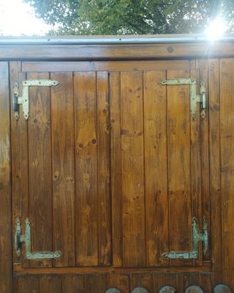 Coppia scuri/antoni legno rustici + ferramenta