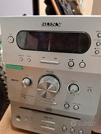 radio HIFI marca SONY